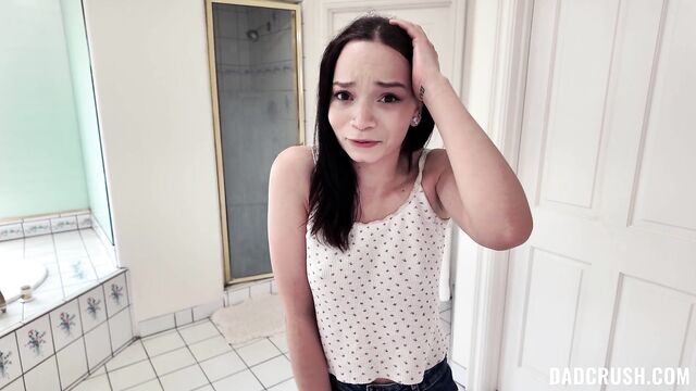 Подруга по учебе (DadCrush)