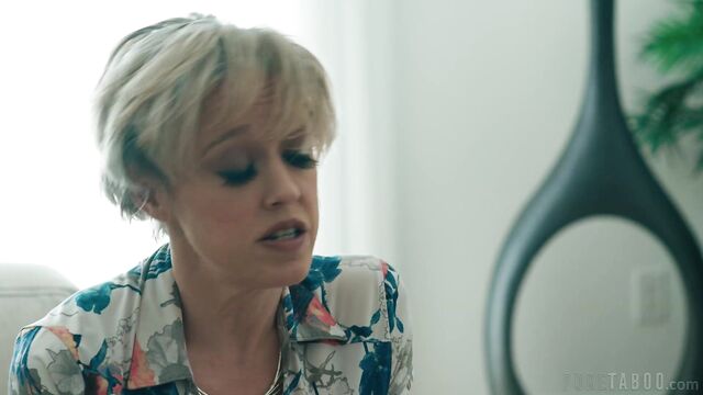 Тайна сердца Понята (AdultTime)