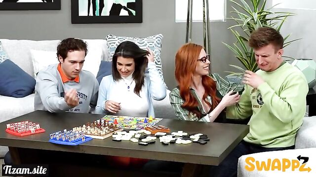 Горячая Игра Мачех Обменялись Пасынками
