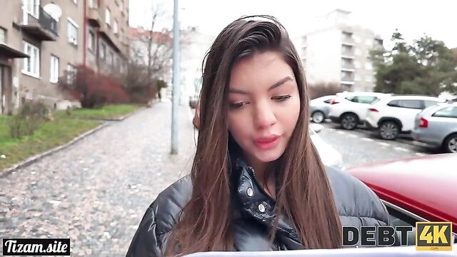 Как замужняя Красотка расплатилась С долгом неожиданным способом