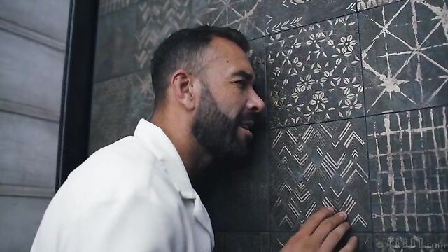 В ловушке чувств (PureTaboo)